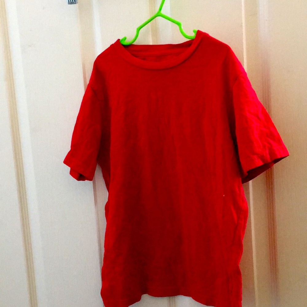 Child’s circo tee medium